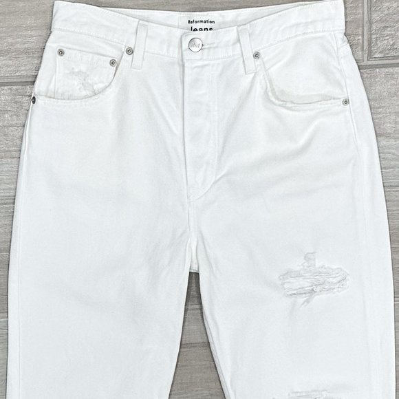 Reformation Cynthia High Rise Relaxed Fit Jeans in White Destroyed Denim Sz 27S - Picture 4 of 16